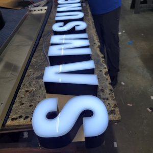 Channel letter signs