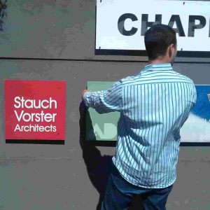 Signage companies near me